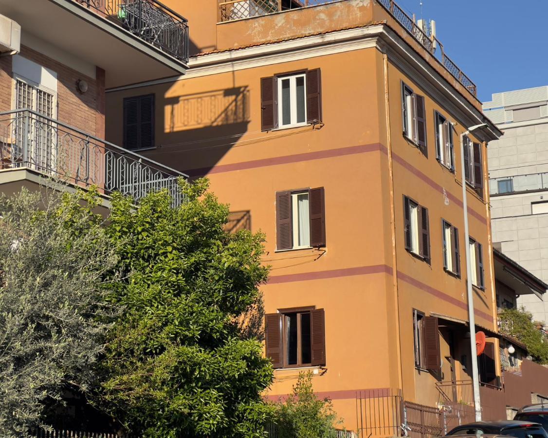 Gemelli-San Pietro-Trastevere-Casa Con Posto Auto Rome Exterior photo
